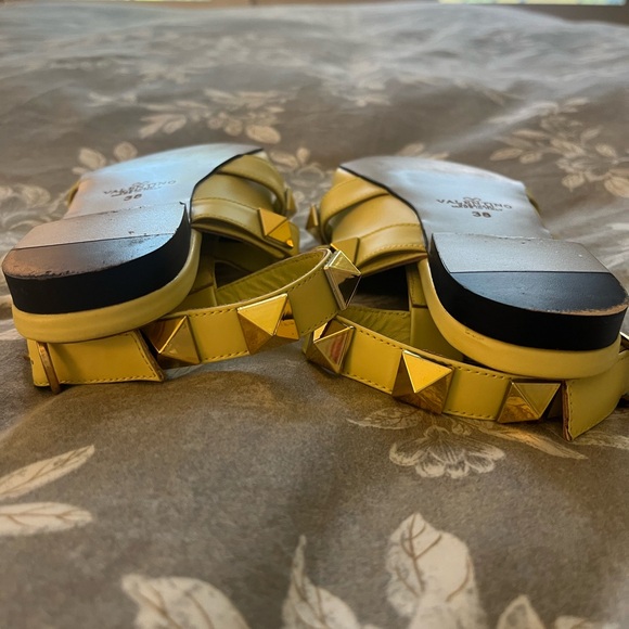 Valentino Roman Stud Metallic Flats - Picture 7 of 10